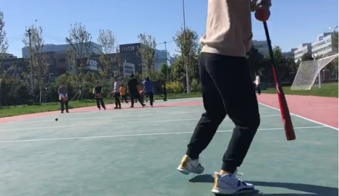 初中篮球战术一周训练计划_2