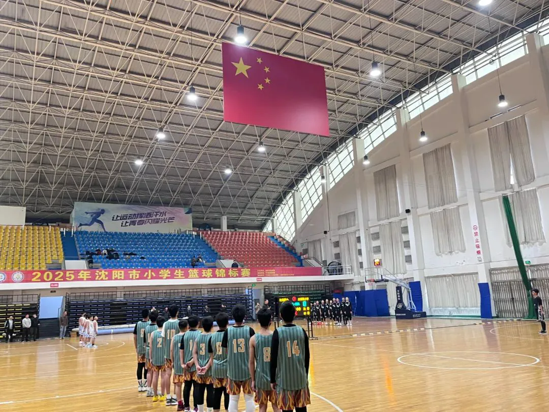 老年篮球爱好者如何练习控卫技巧_1